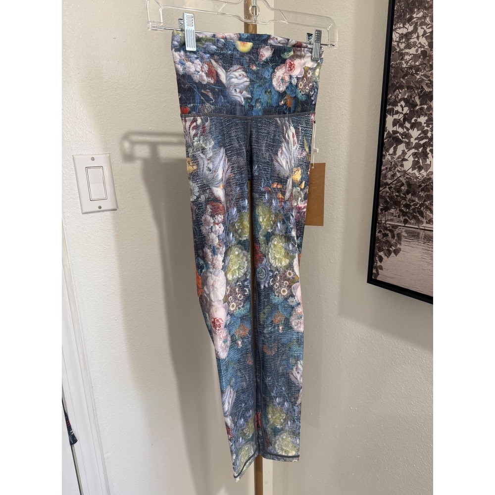 Niyama Sol Barefoot Leggings Fleurs Floral Blue High Waist XS New With Tags